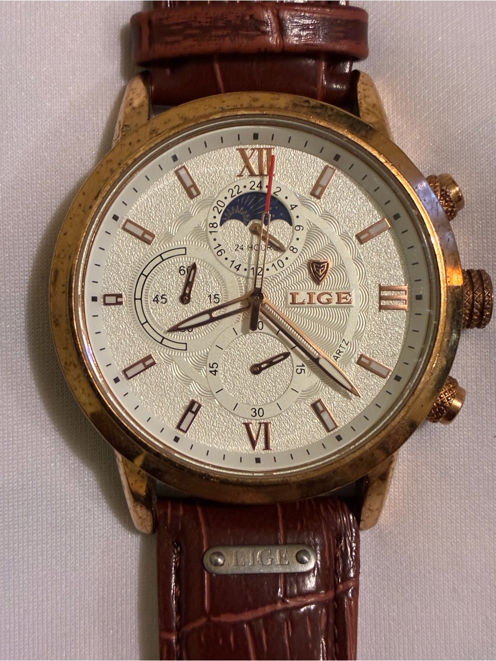 Lige watch as is for parts